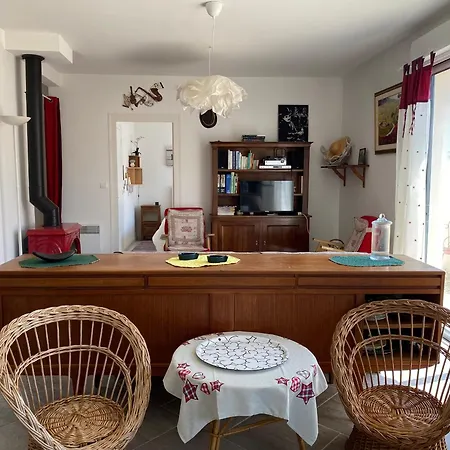 A 450m De La Plage, Jardin, Terrasse Et Parking, 6 Couchages - - Fr-1-539-51 Vaux-sur-Mer