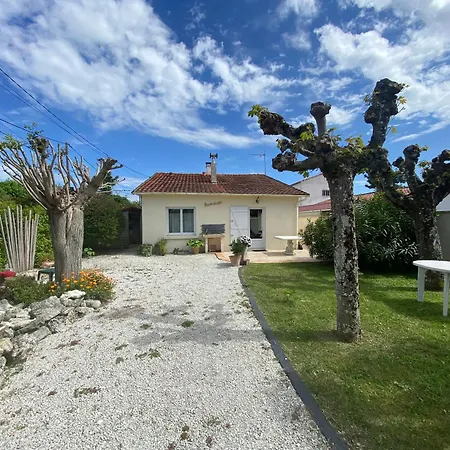 A 450m De La Plage, Jardin, Terrasse Et Parking, 6 Couchages - - Fr-1-539-51 بيت للعطل فو سور ميه
